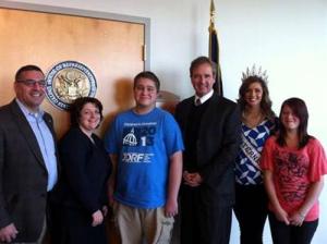 Mary Lou and fellow JDRF Western NY Advocates meeting with Congressman Higgins during "Promise"